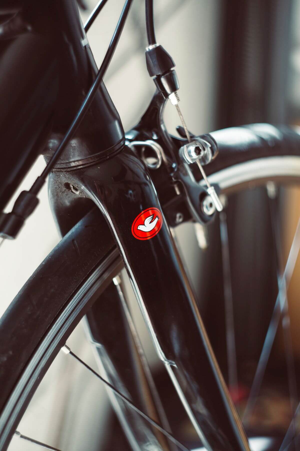 Cantilever vs V brakes Which is Better? (Explained)