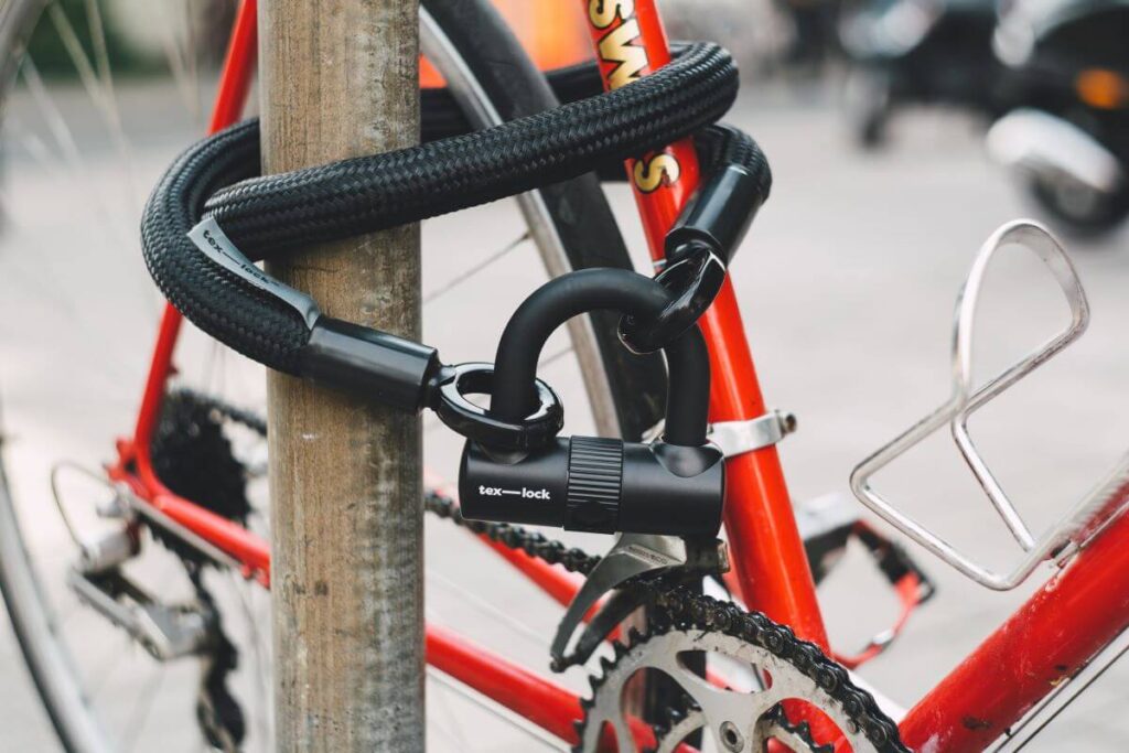 Where to put Bike Lock While Riding 7 Best Places